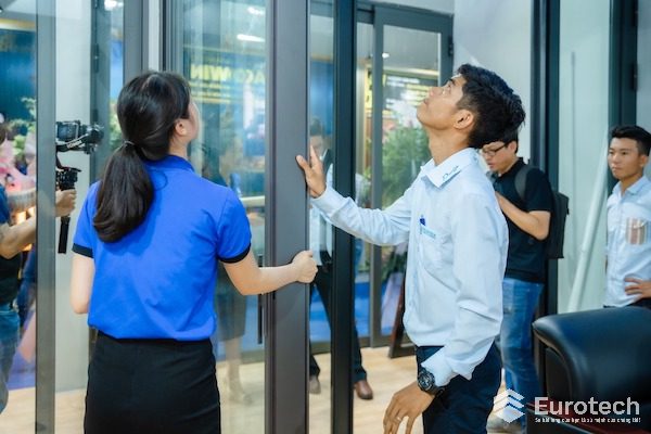 chon-mau-cua-nhom-theo-phong-thuy-11
