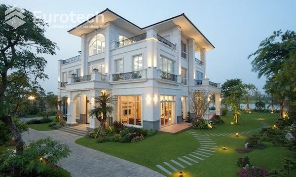 cua-nhom-kinh-biet-thu-5
