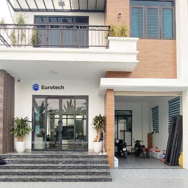 Cua Truot Quay Eurotech He Vip Mau Xam đalogo