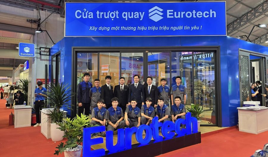 🎉 TẠI GIAN HÀNG CỬA TRƯỢT QUAY EUROTECH NGÀY ĐẦU TIÊN KHAI MẠC – ƯU ĐÃI HẤP DẪN CHO KHÁCH HÀNG & ĐỐI TÁC | VIETBUILD TP.HCM 2025